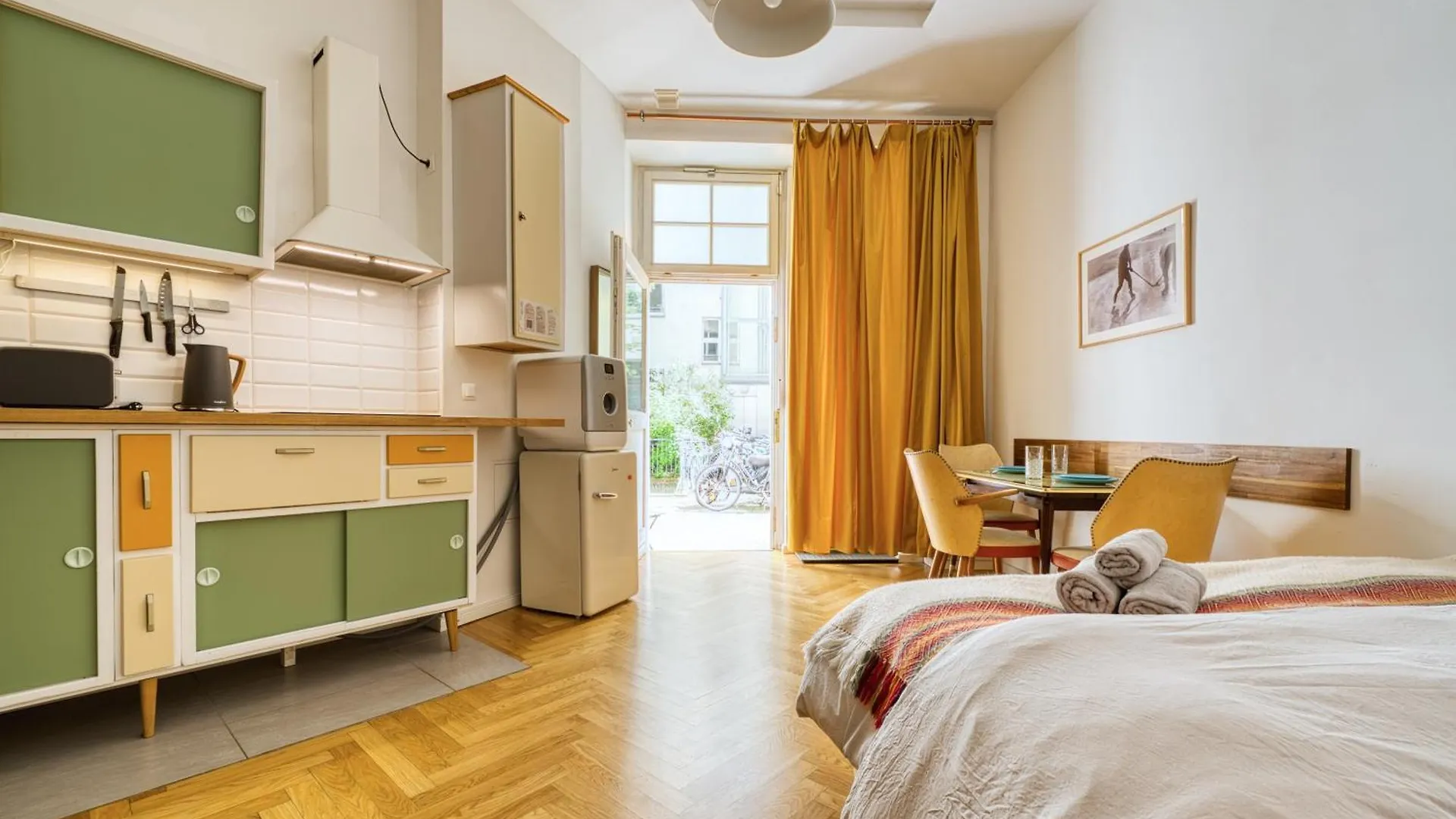 Cozy Designer Apartment In Friedrichshain Berlijn